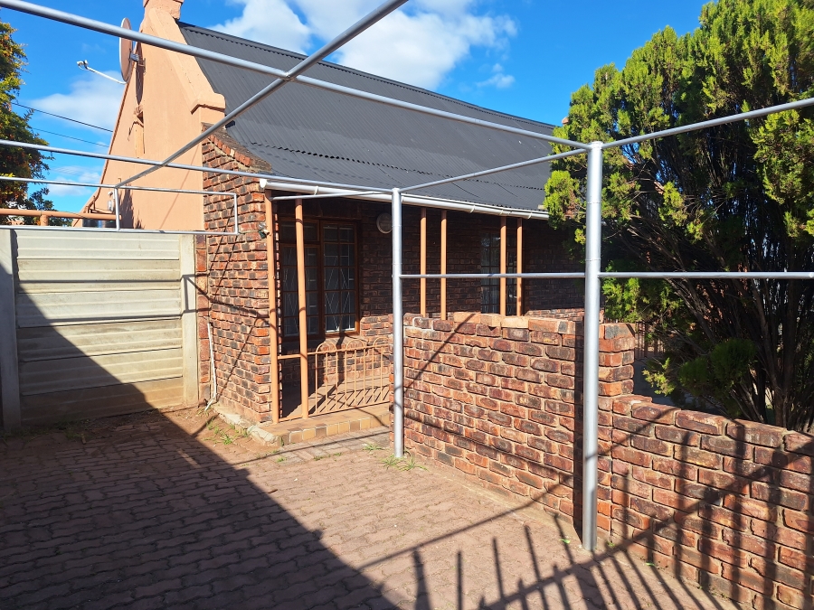 To Let 2 Bedroom Property for Rent in Cannon Hill Eastern Cape